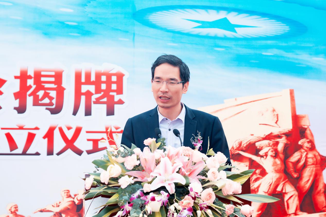 中国建材市场协会法律专委会成立暨中国政法大学国家法律研究院基地落地郑州 7 中国建材市场协会法律专委会成立暨中国政法大学国家法律研究院基地落地郑州 7