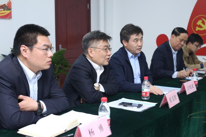 “两中心一协会”到郑州进行考察调研 3 “两中心一协会”到郑州进行考察调研 3