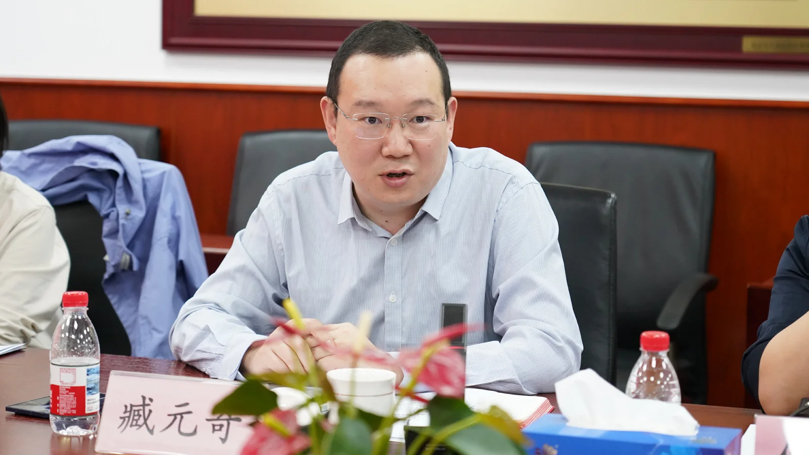 中国-上海合作组织地方经贸合作示范区管委会付忠华一行到我中心交流座谈 4