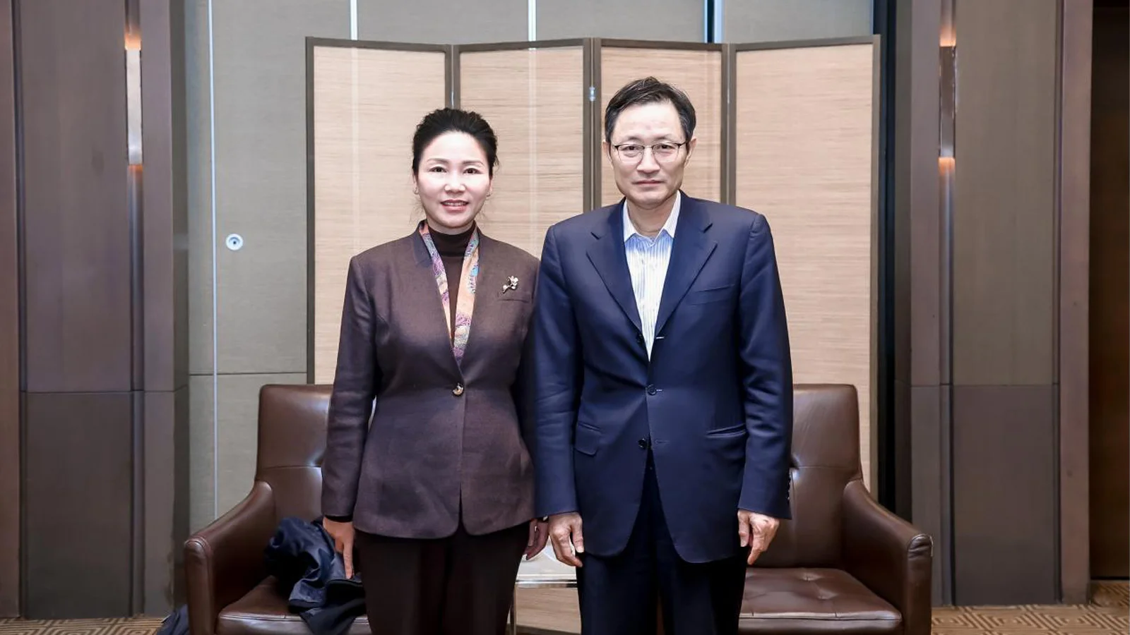 中心与中国科促会水和空气净化专委会及中物联港航供应链分会开展工作交流 1