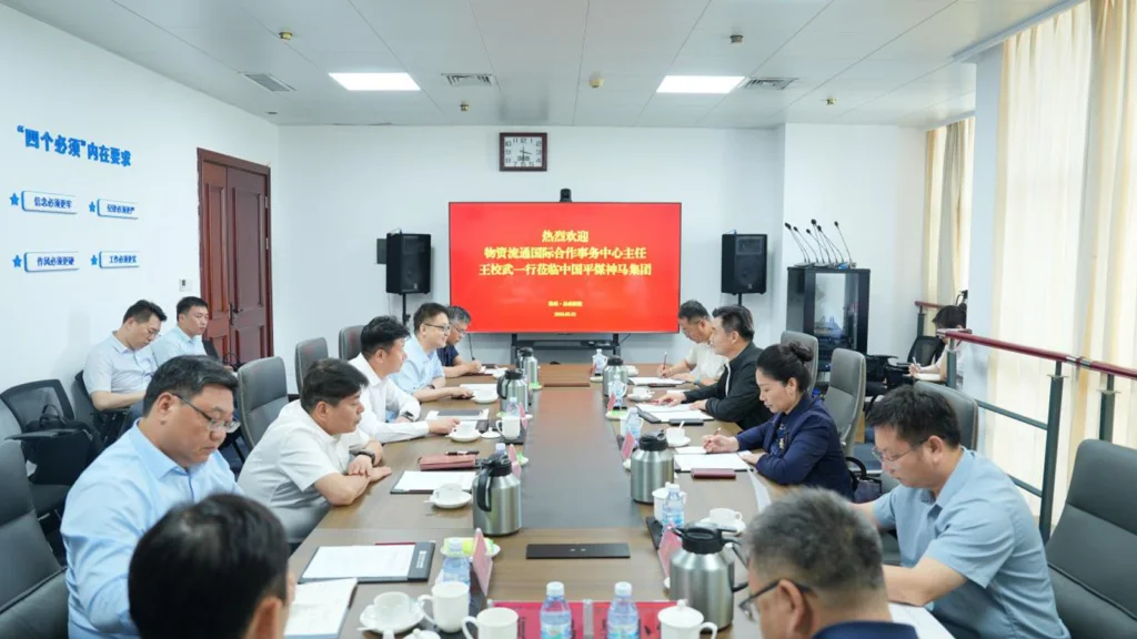 中心主任王校武带队走访河南省龙头企业和郑州航空港区推进务实合作